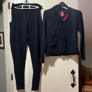 Adventures does Toiles Jacket and Pants